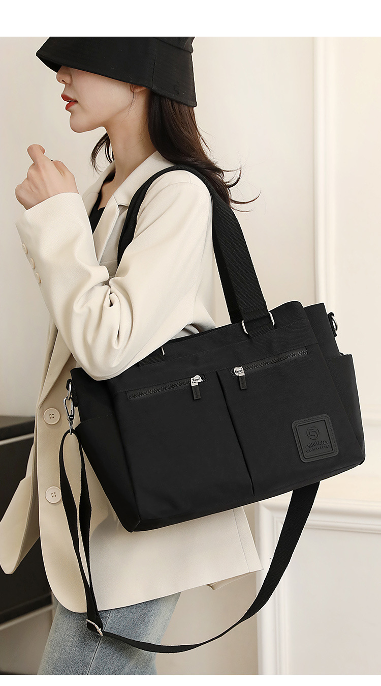 跨境女包大容量休闲尼龙托特包新款轻便单肩多隔层实用斜挎包详情20