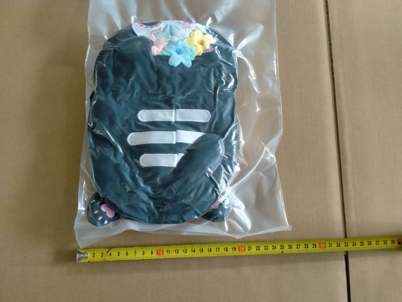 New cross-border creative Christmas Skull Burger fries, cat plush toy figurines, soft throw pillows wholesale in stock, Huaixing 7777 pic 2