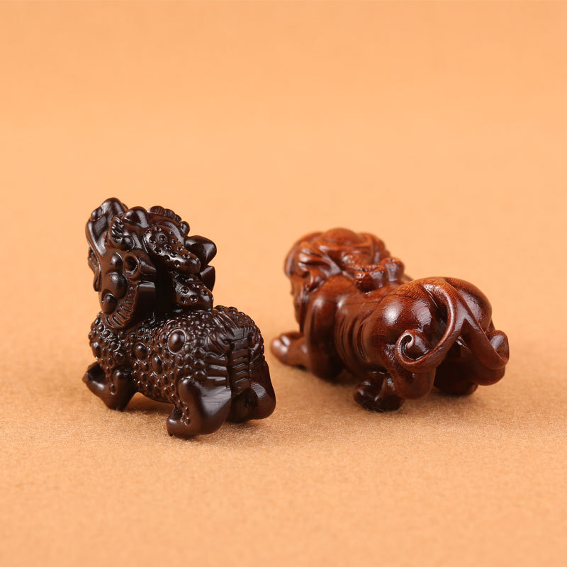 Wholesale of light-struck jujube wood carving ornaments, PI Xiu accessories, Taoist ritual implements ornaments, Qilin accessories, handicrafts and gifts pic 2