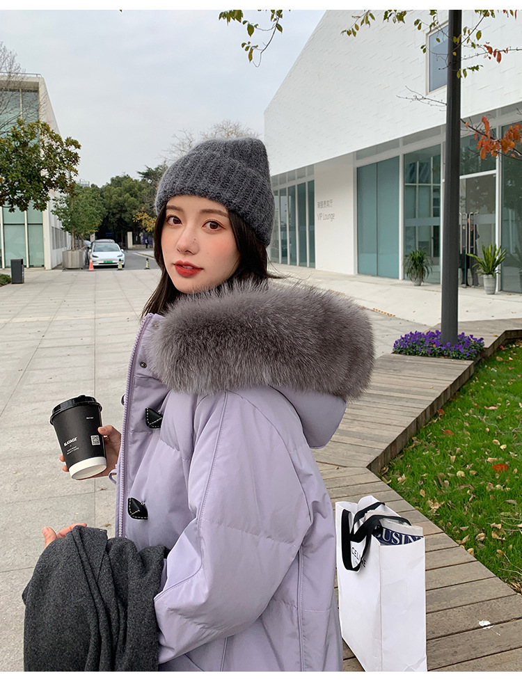 The new mid-length, fashionable, large-collar, loose and thickened white duck down warm jacket for women in winter 2021 is trendy pic 26