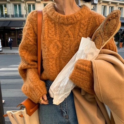 Korean autumn and winter soft, loose and laid-back round-neck sweater for women, fashionable and elegant, thickened knitted sweater with wool pic 10