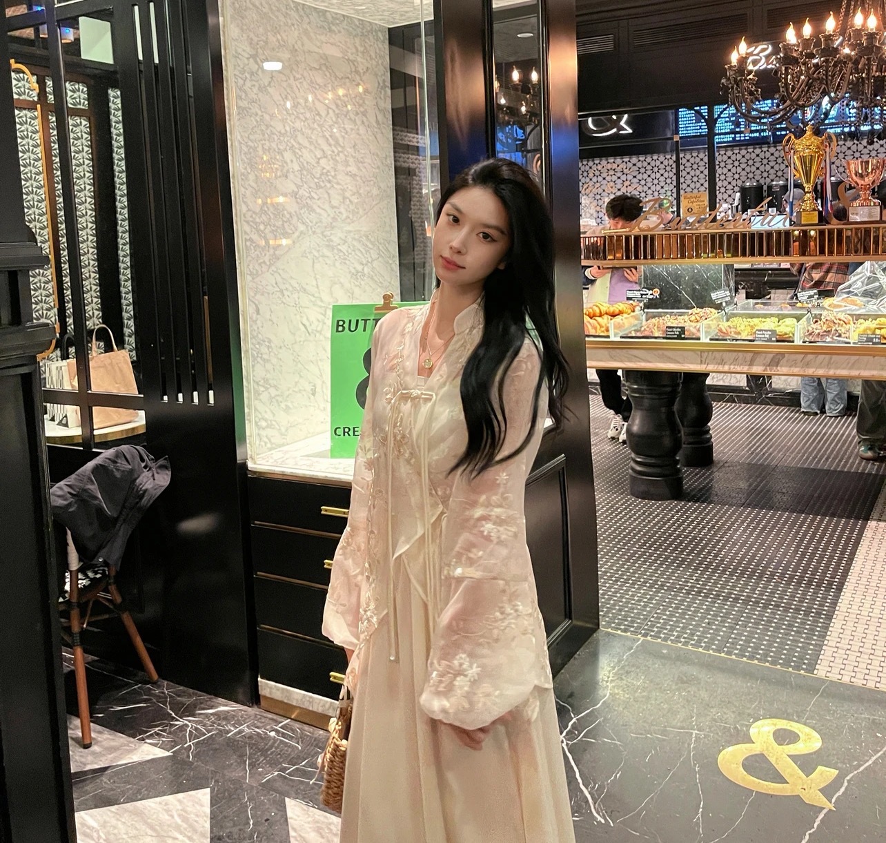 新中式国风套装裙女2024夏季新款气质仙气上衣半身裙刺绣两件套详情9