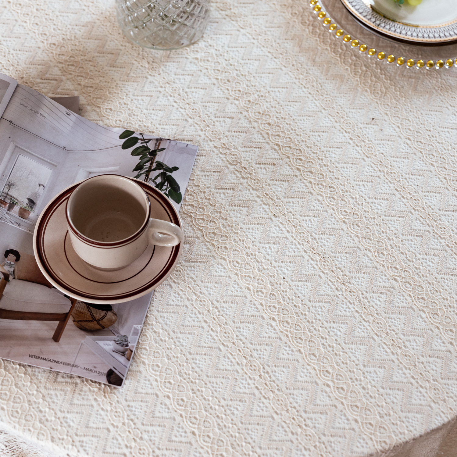 National trend retro hollowed-out lace cover fabric, ins style rectangular white country tablecloth, round table and small round tablecloth pic 17