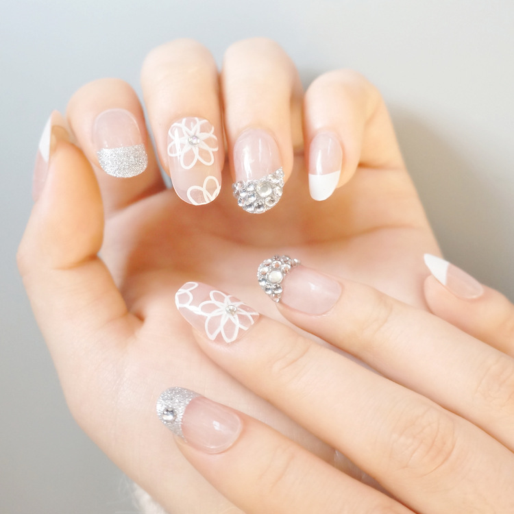 新款3D时尚镶钻新娘甲24片套装假指甲片美甲片背胶贴定做详情4