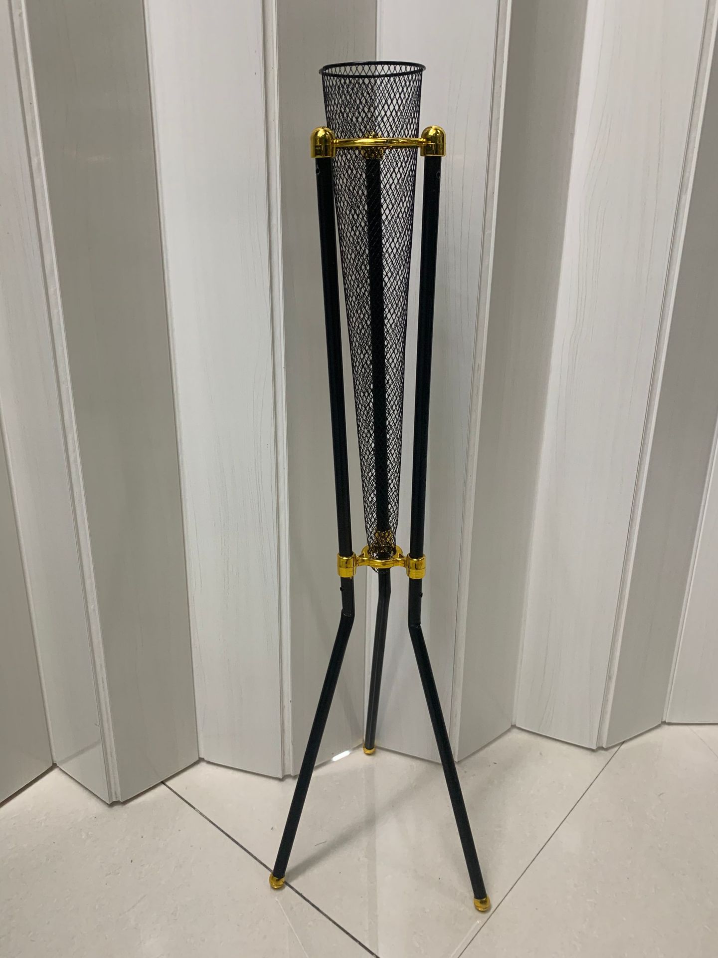 厂家直销高档轻奢跨境婚礼婚庆婚篮铁篮花架婚庆迎宾篮仿真花道具详情17