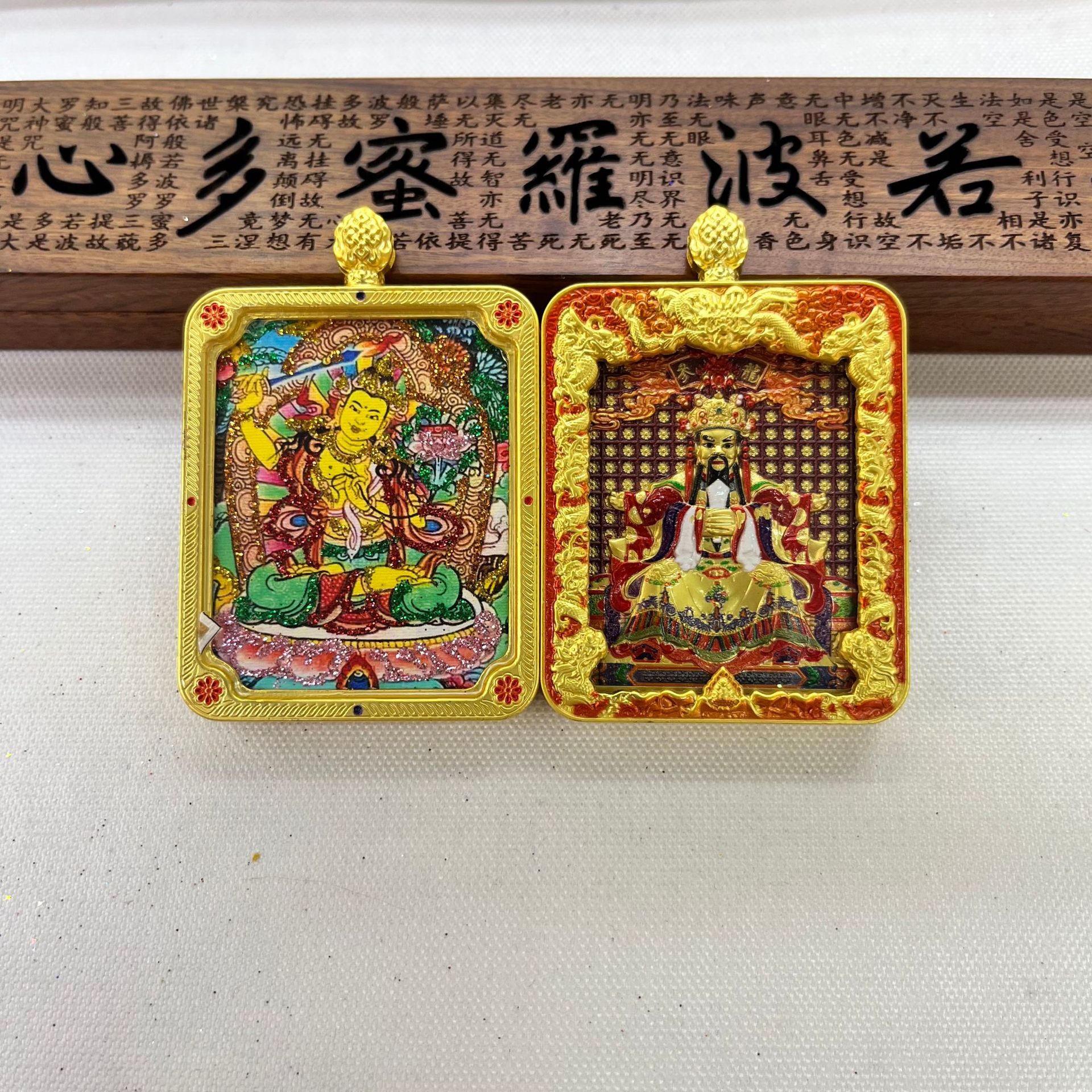 五台山唐卡浮雕双面款立体龙五爷吞金兽双面唐卡前世今生项链吊坠详情5