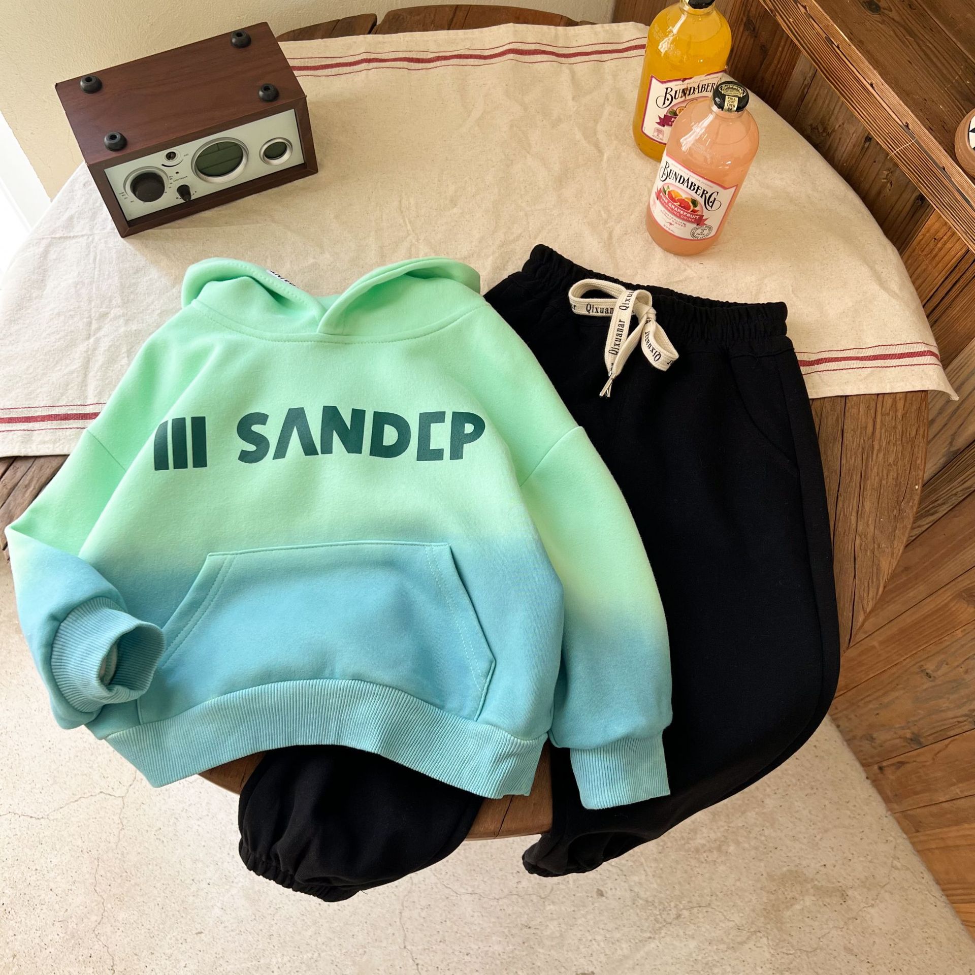 童装2024秋季新款儿童秋款吊染卫衣衫韩版百搭男童连帽卫衣详情1