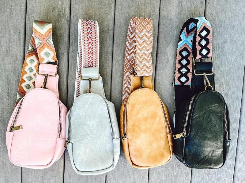 2022年欧美复古胸包pu纯色斜挎包腰包SLING BAG波西米亚胸包详情3