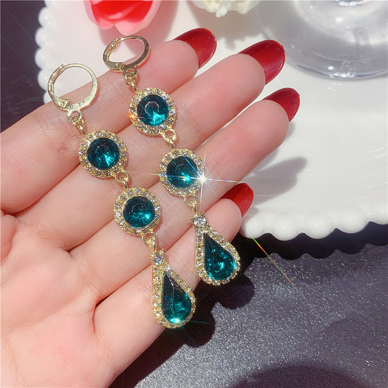 S925银针气质奢华绿色锆石耳扣新款高级水滴时尚百搭女耳环耳饰品详情1