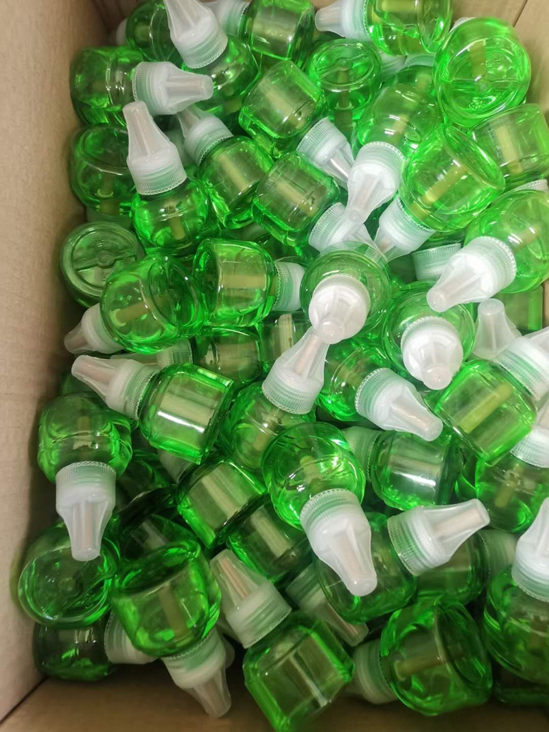Factory direct supply of mosquito repellent liquid with switches and sockets, wholesale of mosquito repellent liquid for two-yuan stores pic 4