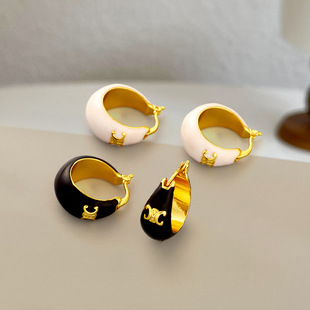 施家珍珠项链饰品女高级感精致毛衣链复古气质百搭小众锁骨链批发详情15