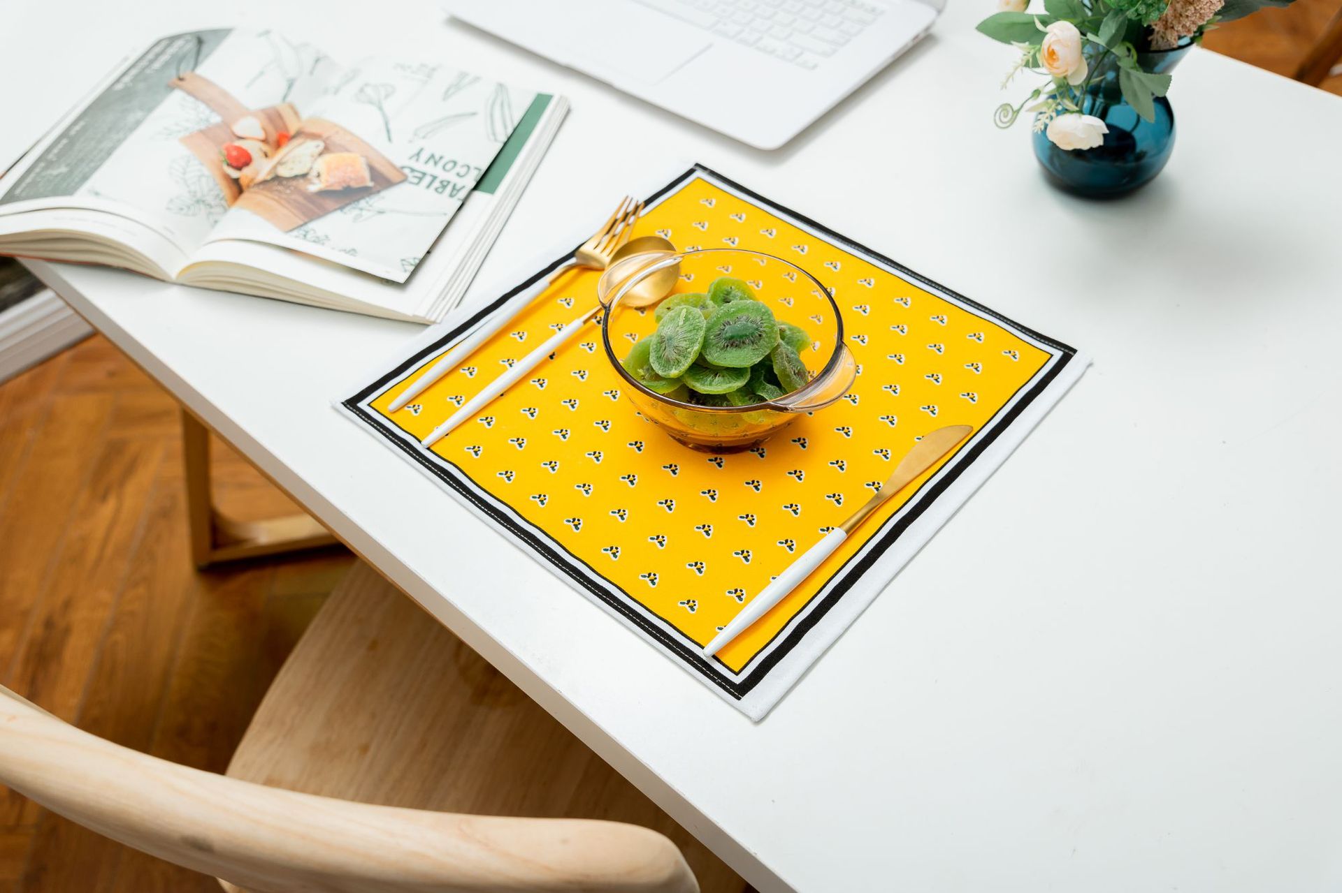 Nordic-style tea towels, placemats, cotton and linen fabric napkins, square home anti-slip napkins, cross-border food background cloth pic 27