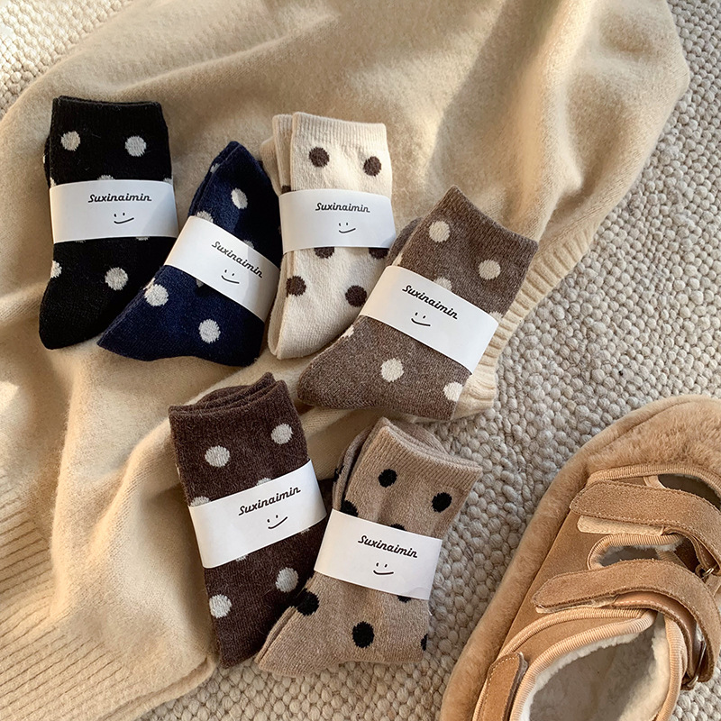 Calcetines mujer otoño invierno tierra color engrosado invierno fleece lana medias mujer ins tidal puff rayas heap heap calcetines pic 2