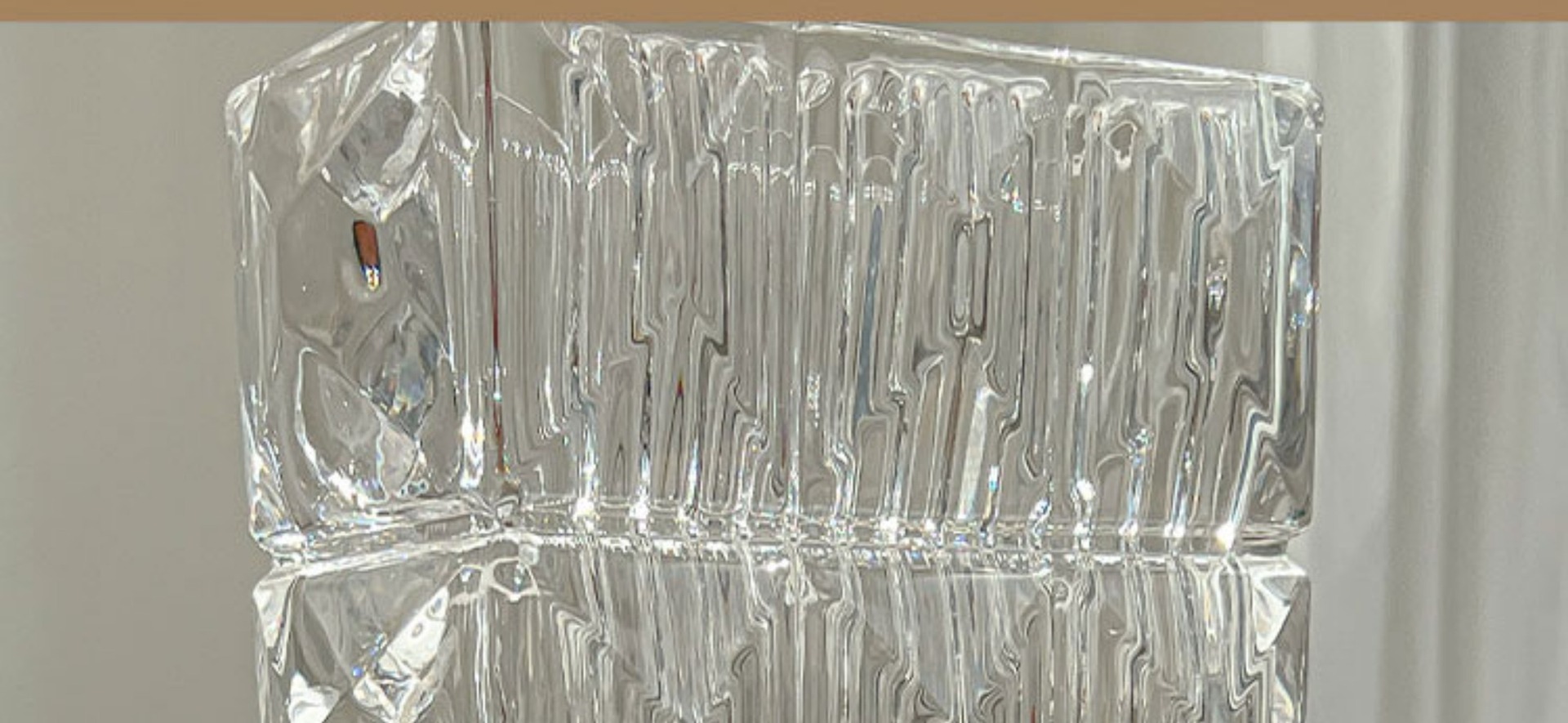 Vase ornaments, living room flower arrangements, high-end and light luxury, transparent glass, high-end hydroponic fresh flowers, roses, ins style pic 6