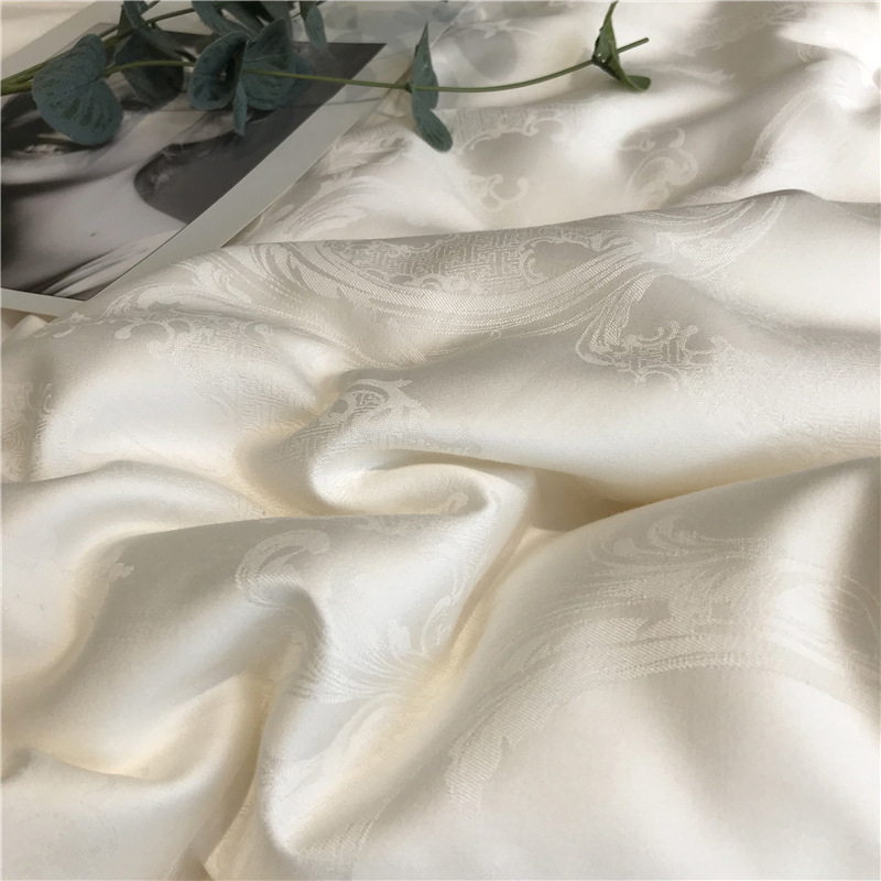 Light luxury 60S soy protein jacquard fiber quilt core, spring and autumn quilts, winter quilts, single and double soft quilts for students pic 13