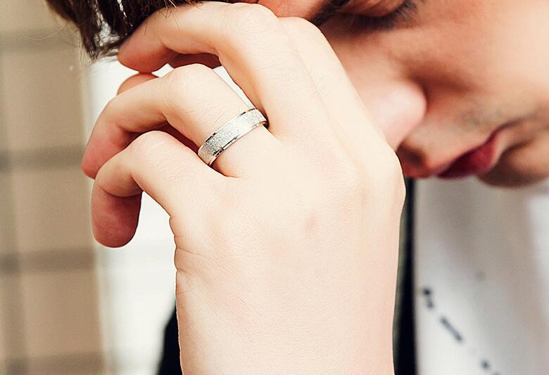 ing Trend European and American niche titanium steel frosted rings, Korean style fashionable couple rings for women, cross-border jewelry for men/domestic trend products pic 9