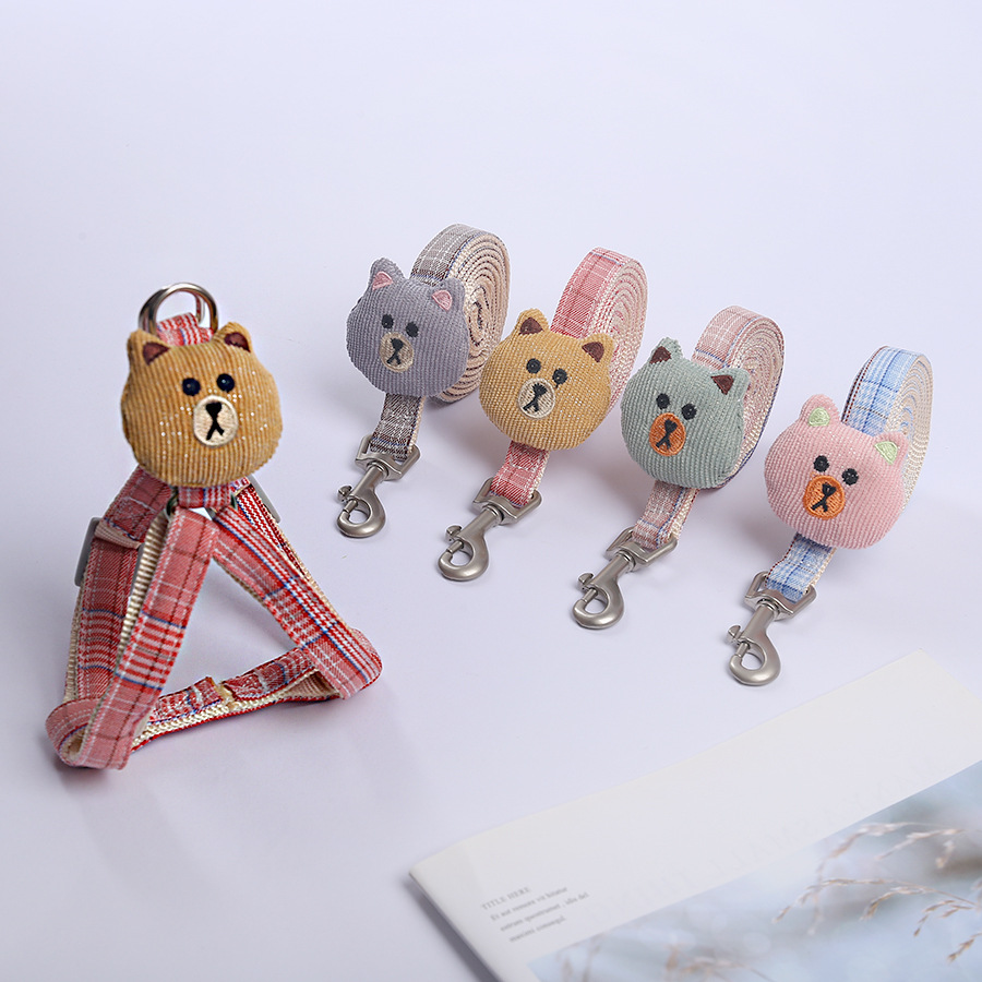 Wholesale of pet cat supplies: Adjustable anti-escape cat leash, bear cartoon chest and back strap, I-shaped leash pic 5