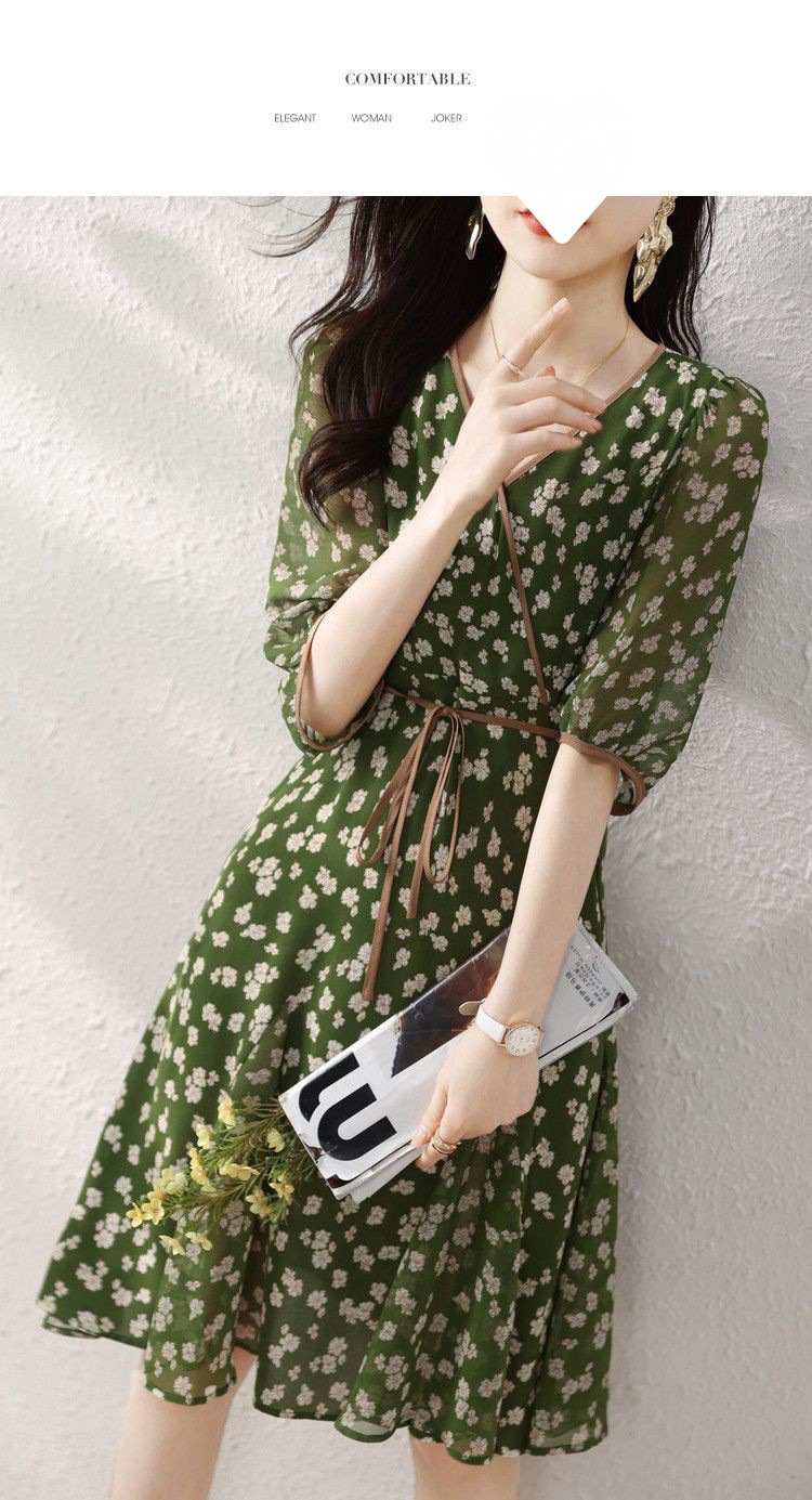 Elegant floral print dress 2024 Summer new style dress with a figure-hugging and patchwork design for a younger petite V-neck pic 12