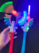 网红跨境亚马逊大号恐龙发光棒音效夜市批发地摊儿童互动玩具恐龙详情9