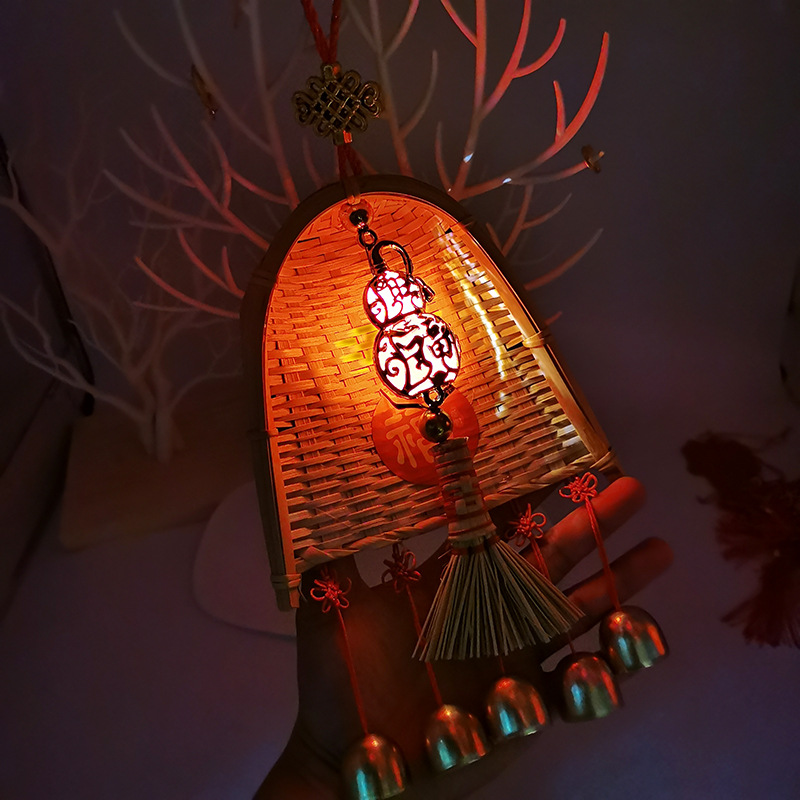 Copper coins, small brooms, dustpans, hanging ornaments, door decorations for moving into a new home, indoor hanging ornaments, TV wall decorations for the Qingming and Dragon Boat festivals pic 19