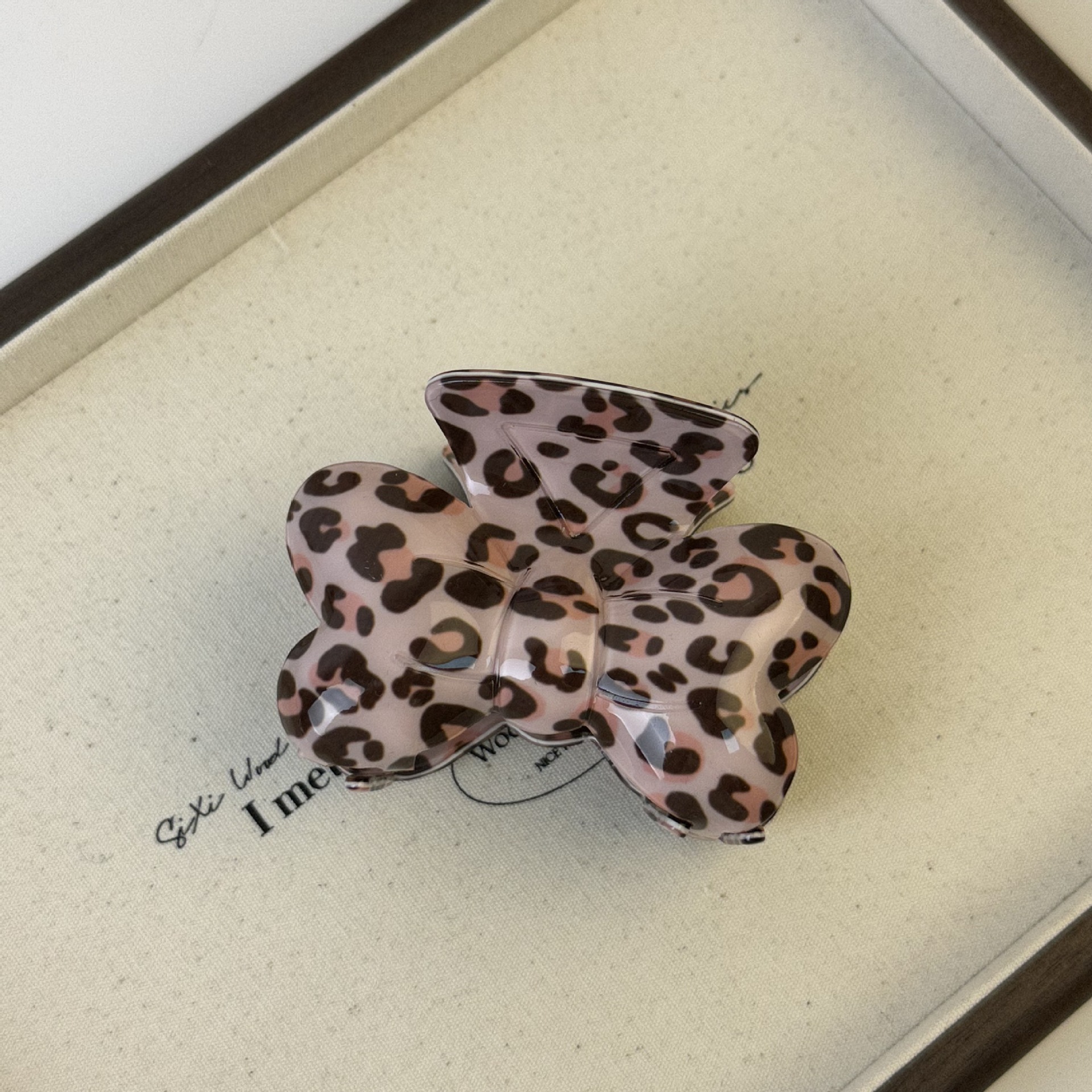 Sweet pink leopard print acrylic hairpin, feminine charm, back of the head updo, shark clip hair accessory pic 6