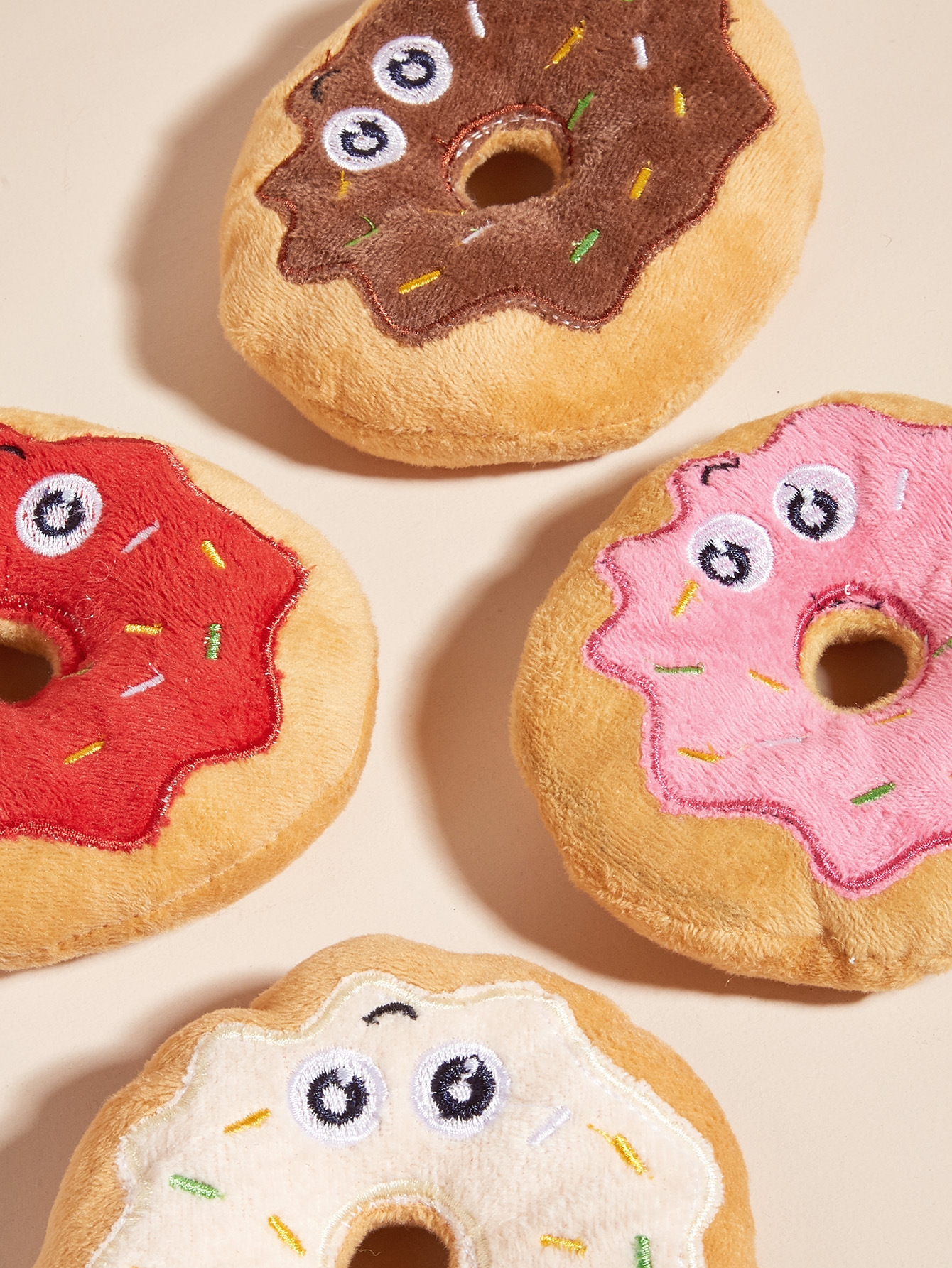 Cross-border dog toys, chewable teething doughnuts, vocal dolls, plush wholesale, hot-selling pet supplies on Amazon pic 22