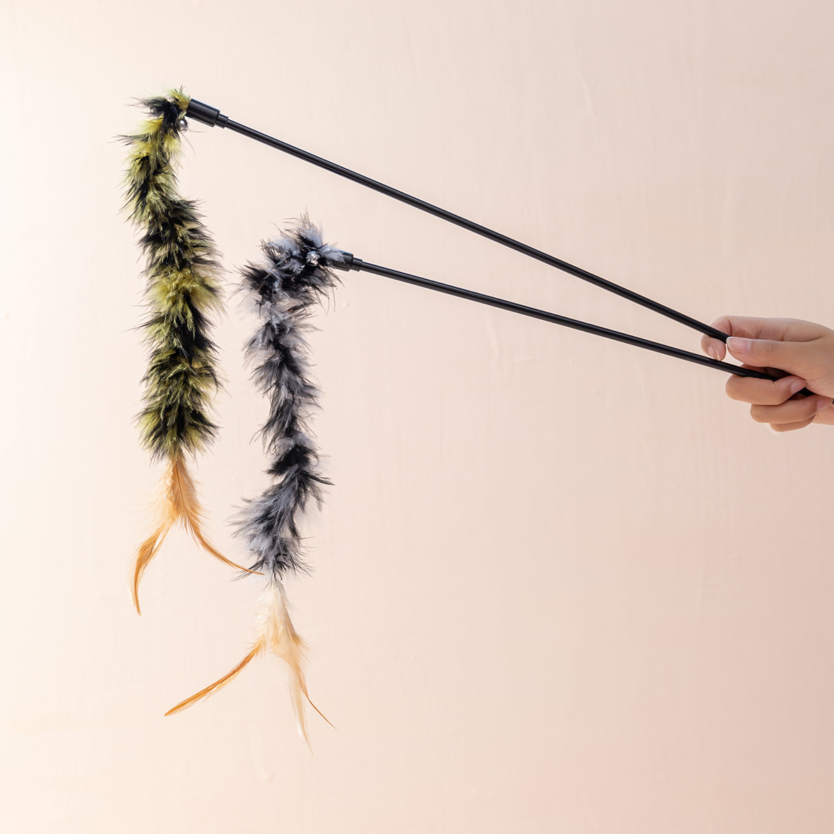 Two-color feather cat toys, wool strips, cat toys, interactive biting, self-entertainment pet products, cross-border bestsellers pic 37