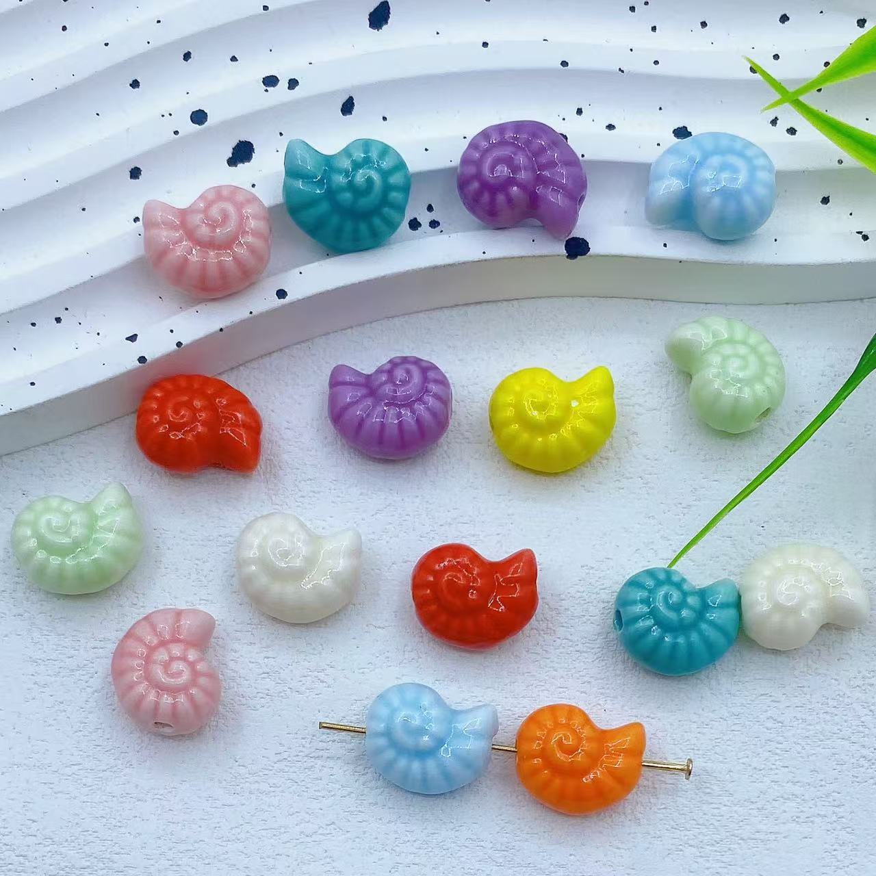 Simple and colorful ceramic pearlescent surface fish five-petal flower beads scattered beads diy handcrafted beaded bracelet decoration accessories pic 7