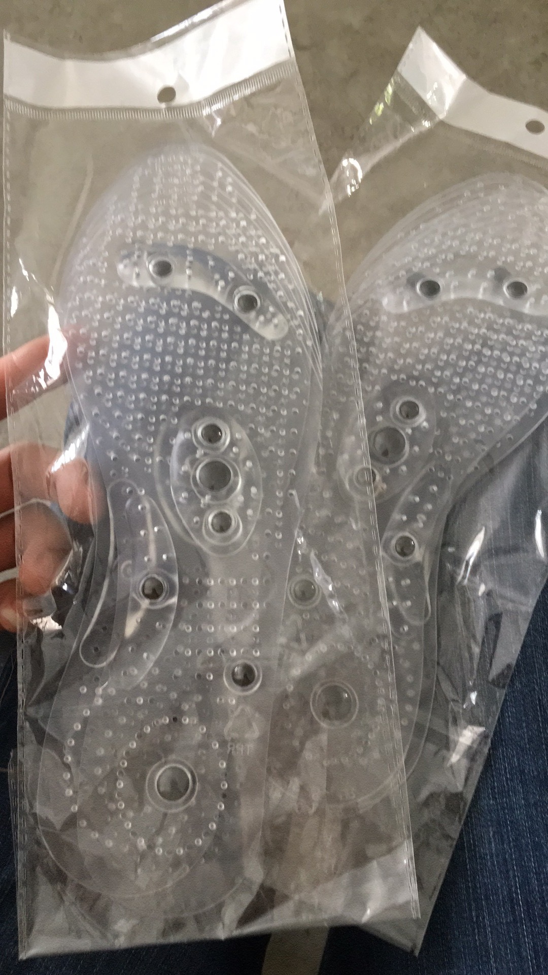 Amazon transparent magnetic therapy insoles with 8 magnetic stones for massage, breathable health care, magnetic iron insoles for men and women, manufacturer pic 16