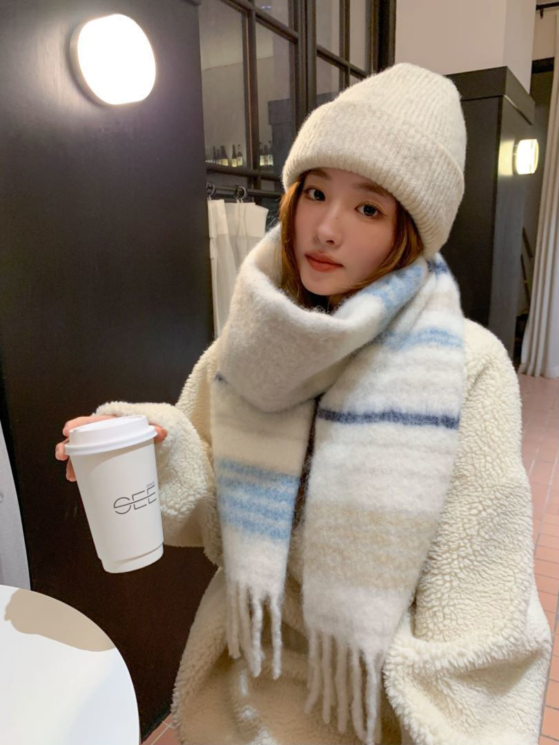 2024秋冬季新款高级感格纹大围巾女韩版学生百搭披肩拼色保暖围脖详情8