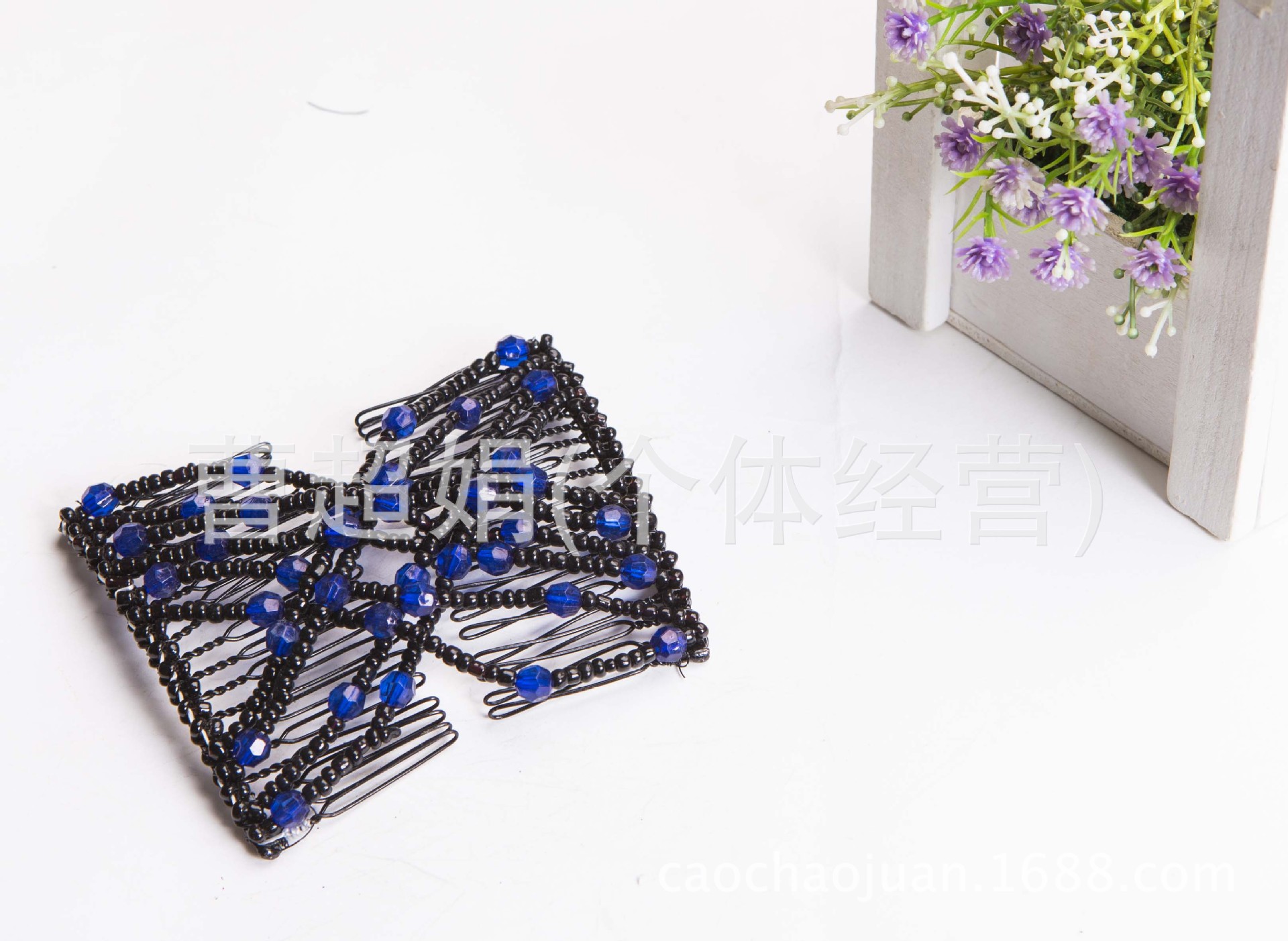 Cross-border interlocking hair combs for women, European style, fashionable pearl acrylic hair combs, new beaded and versatile hair styling equipment in stock for wholesale pic 10