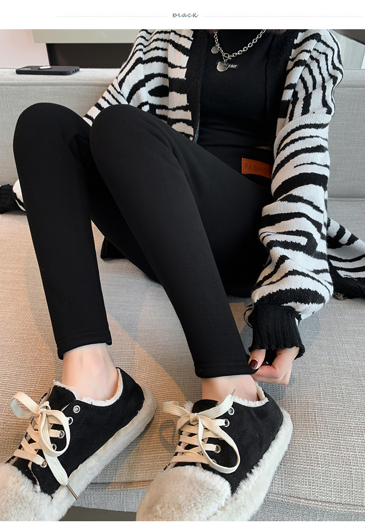 Extra-thick lambskin leggings for women in autumn and winter, with added fleece and thickened outerwear, high-waisted one-piece pants, large-sized warm cotton pants from Northeast China pic 18