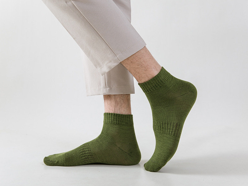 春秋男士中筒袜子纯色袜子束腰运动百搭经典中筒运动袜赠品地摊袜详情8