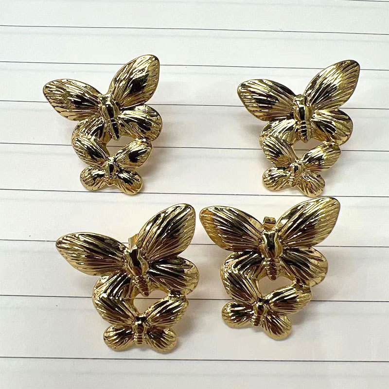European and American stud earrings, retro metal butterfly, high-end and simple earrings, French court-style copper gold-plated earrings pic 1