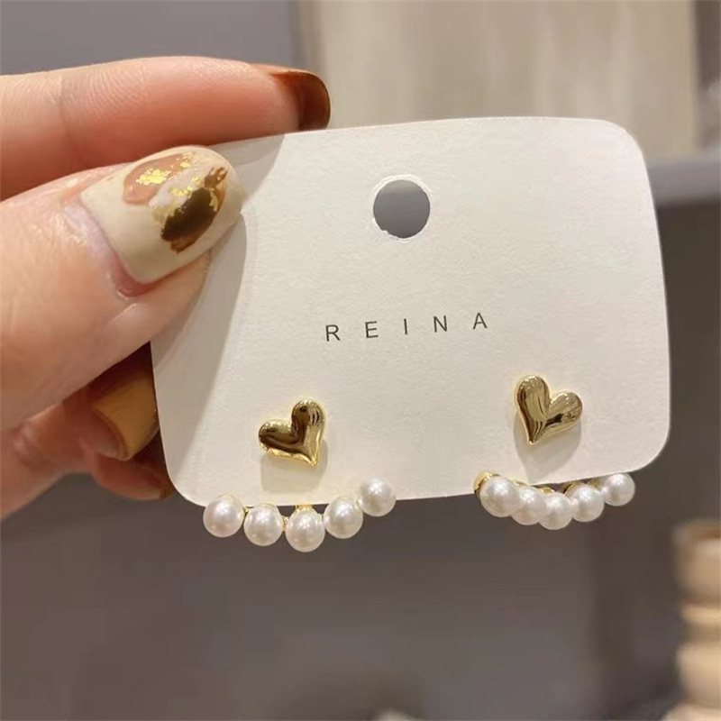 The S925 silver needle, a niche design, pearl heart-shaped stud earrings from Dongdaemun, South Korea, are trendy and versatile pic 48