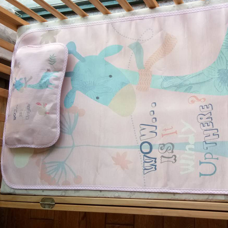 婴儿凉席带枕头新生儿冰丝席儿童夏季午睡席透气 婴儿床宝宝凉席详情15