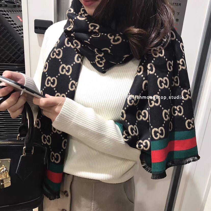 英伦格子围巾女冬季 羊绒混纺字母大披肩 千鸟格流苏潮牌羊绒围巾详情8