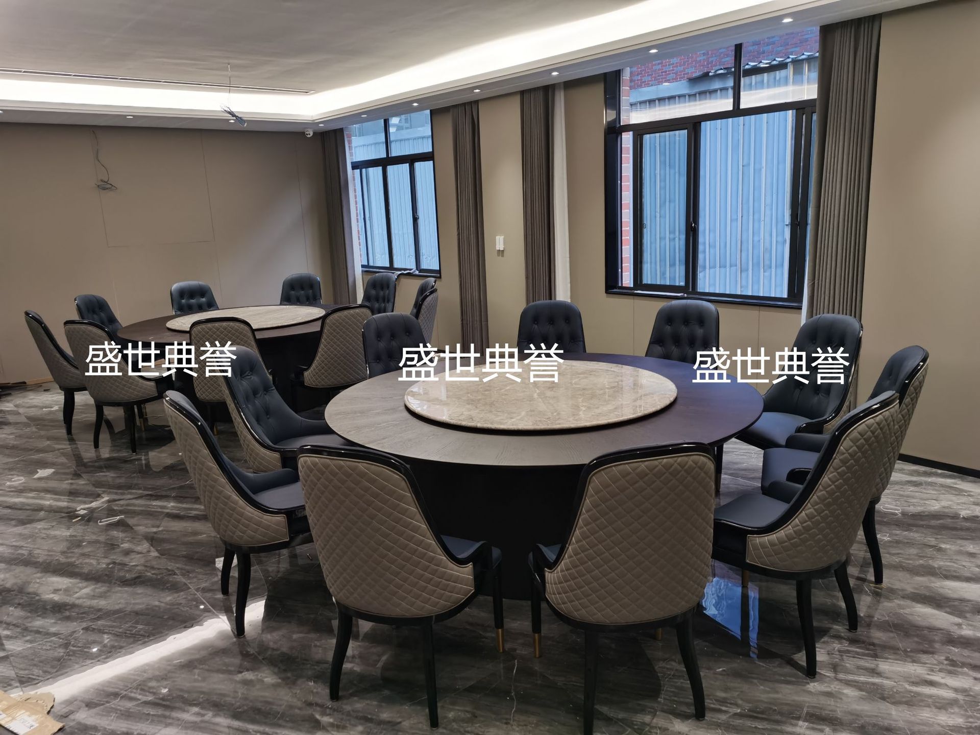Solid wood dining tables and chairs for five-star hotels in Nanchang, modern light luxury ash wood chairs for clubs, and solid wood chairs for private dining rooms in restaurants pic 18