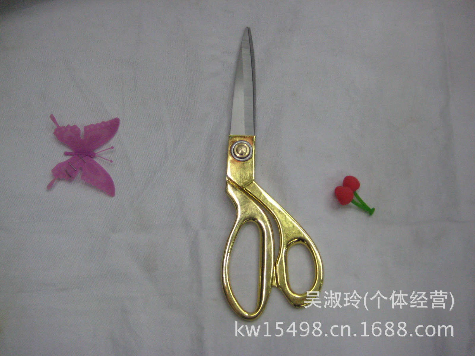金色剪刀 010