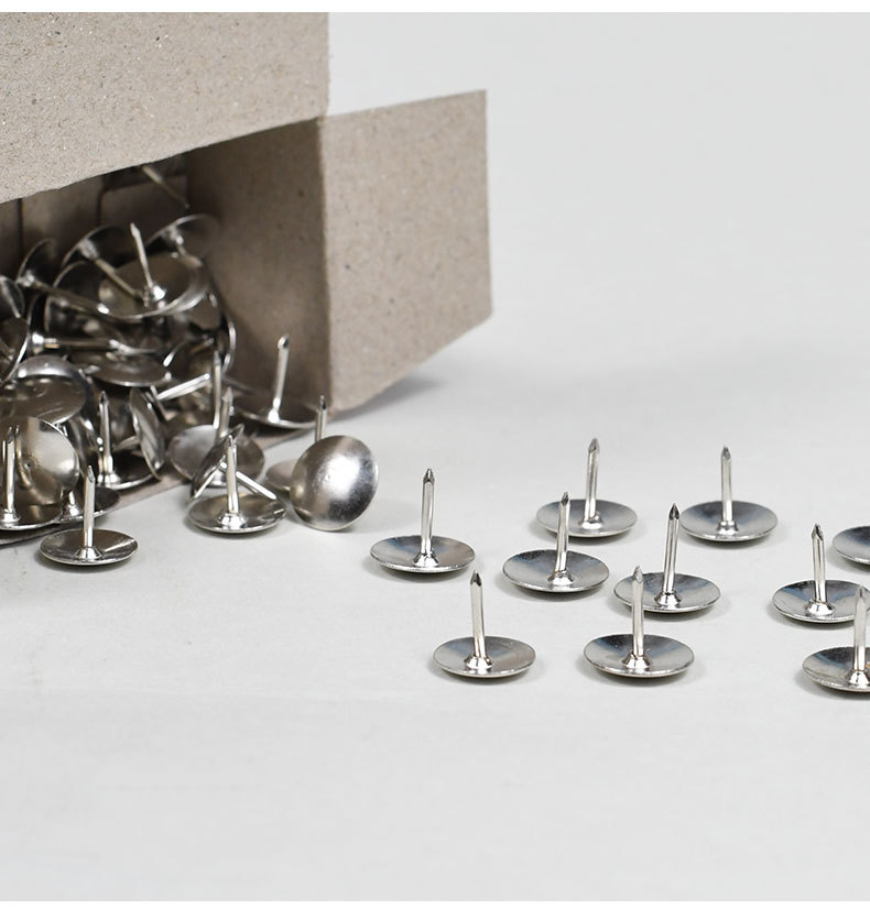 Weibo simple large-head metal drawing nails can be nailed to walls with good stability and are not easy to break. They have a smooth touch and are large drawing nails pic 9