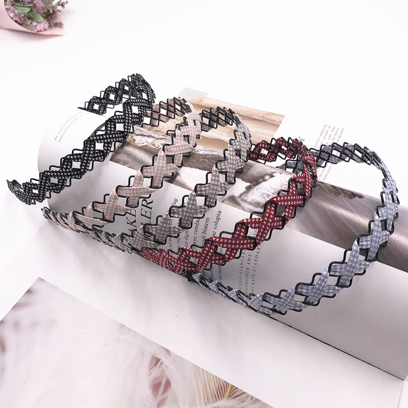 Korean style simple and versatile hair bands, steel wire wrapped fabric headbands, headbands, front press hair clips, night market 2-yuan store accessories supply pic 4