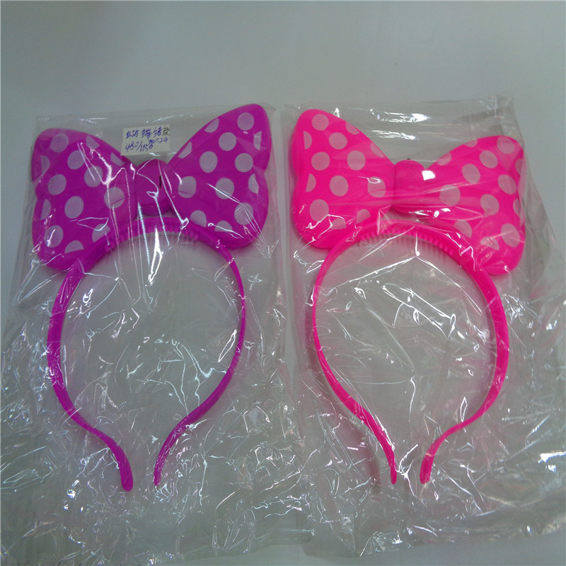 Yiwu new keychain gifts, flashlights, toys, 1801 night lights, street stall supply, factory direct sales pic 8