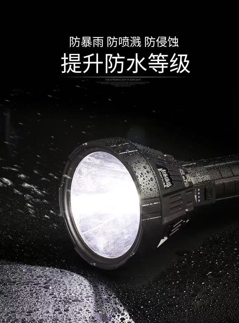 跨境新品强光大光杯 P50/P70远射大功率LED手持式手电筒USB充电显 pic 5