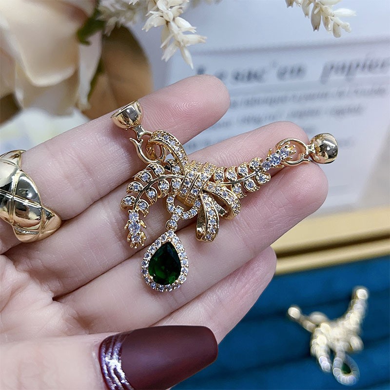 DIY accessories: leaf-inlaid emerald pendant, zircon bracelet, necklace buckle, universal buckle, new style accessories pic 7