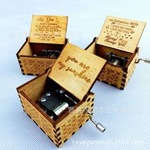跨境货源热款你是我的阳光木质手摇音乐盒古典雕刻八音盒可定详情28