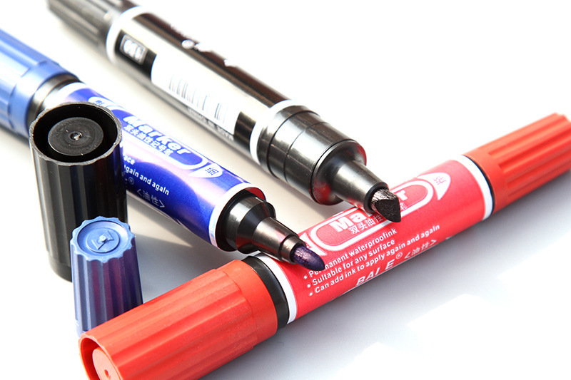White Goose Quick-drying double-headed marker pen, large black colored outlining pen, large head pen, oil-based marker pen, logistics drawing pic 4