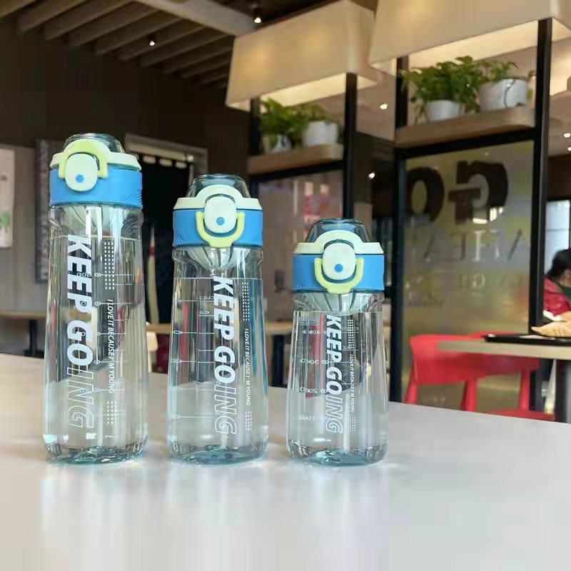 欣贝迪运动健身大容量弹跳盖塑料吸管杯男女学生便携防漏防摔夏季手提带刻度水壶500ML详情15
