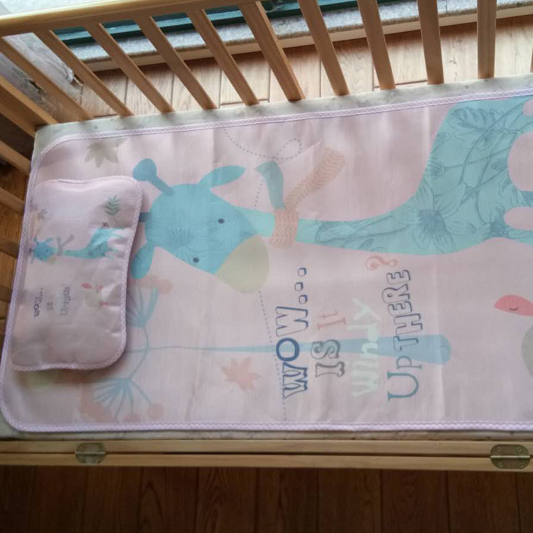 婴儿凉席带枕头新生儿冰丝席儿童夏季午睡席透气 婴儿床宝宝凉席详情7