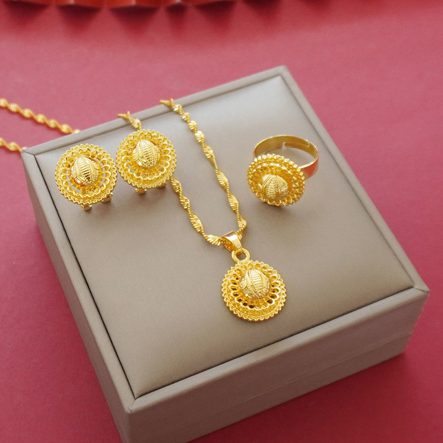 Wholesale cross-border Middle Eastern eye design gold-plated necklace, pendant, earring, three-piece jewelry set pic 5