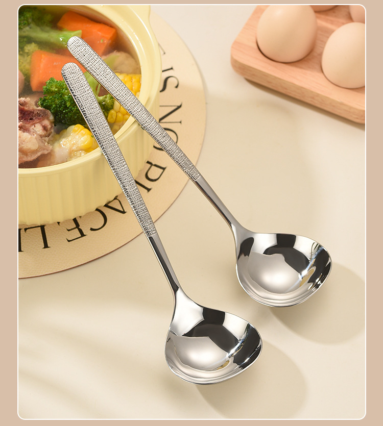 304不锈钢锤纹圆勺分菜分餐勺大口喝汤勺轻奢家用酒店餐厅调羹勺详情17